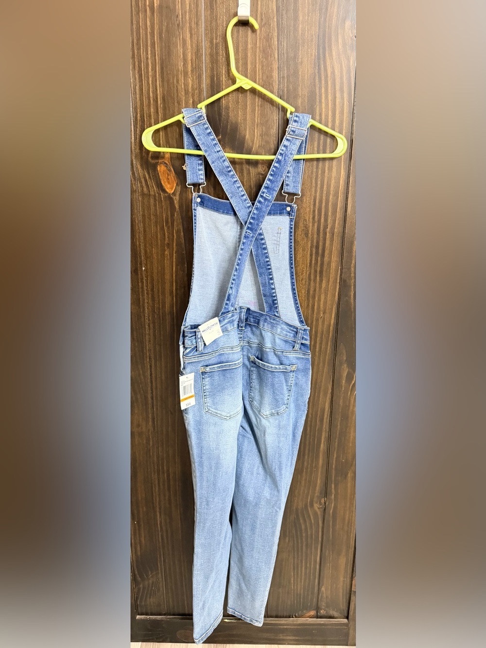 NWT-Wallflower Denim Cropped Overalls-Size: Small - Picture 8 of 8